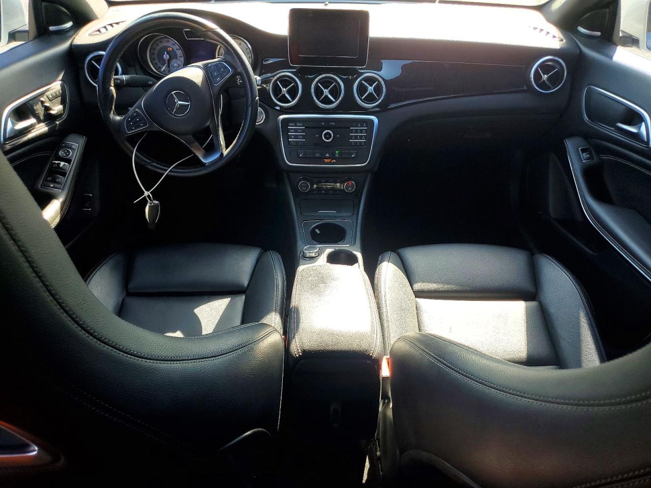 Mercedes-Benz Cla-class 250 4matic