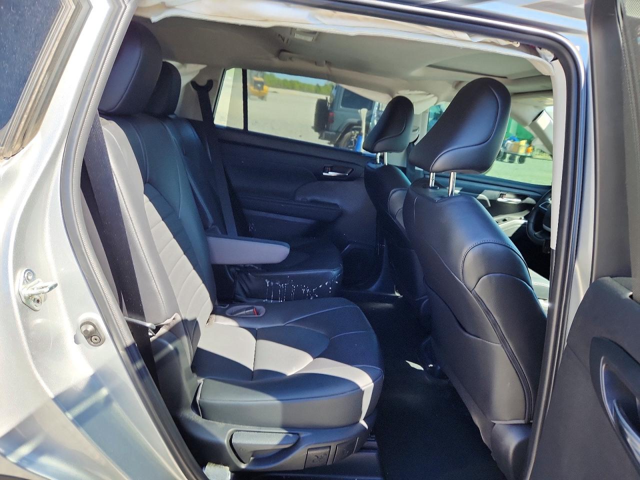 Toyota Highlander Xle