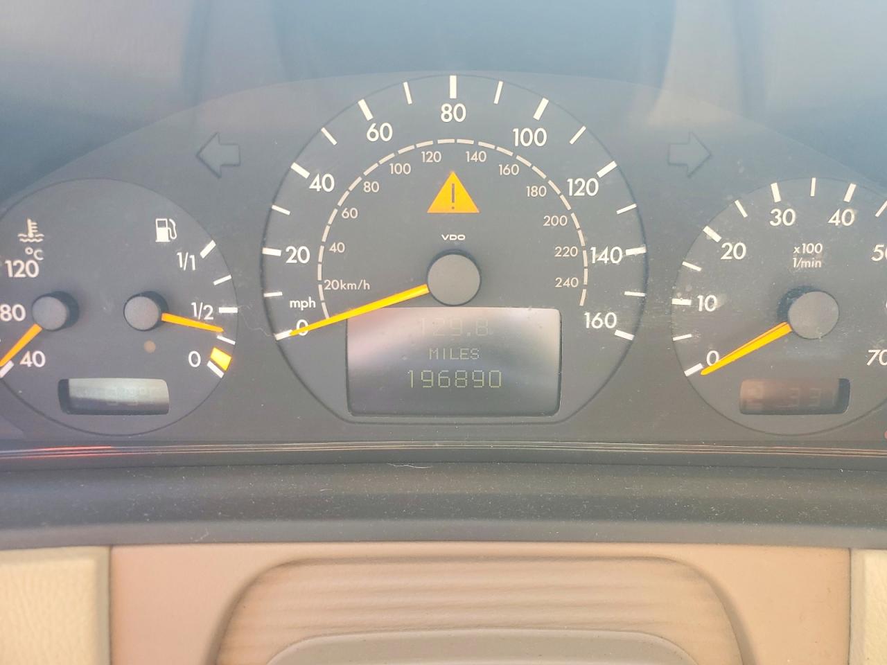 Mercedes-Benz E-Class 320 4matic