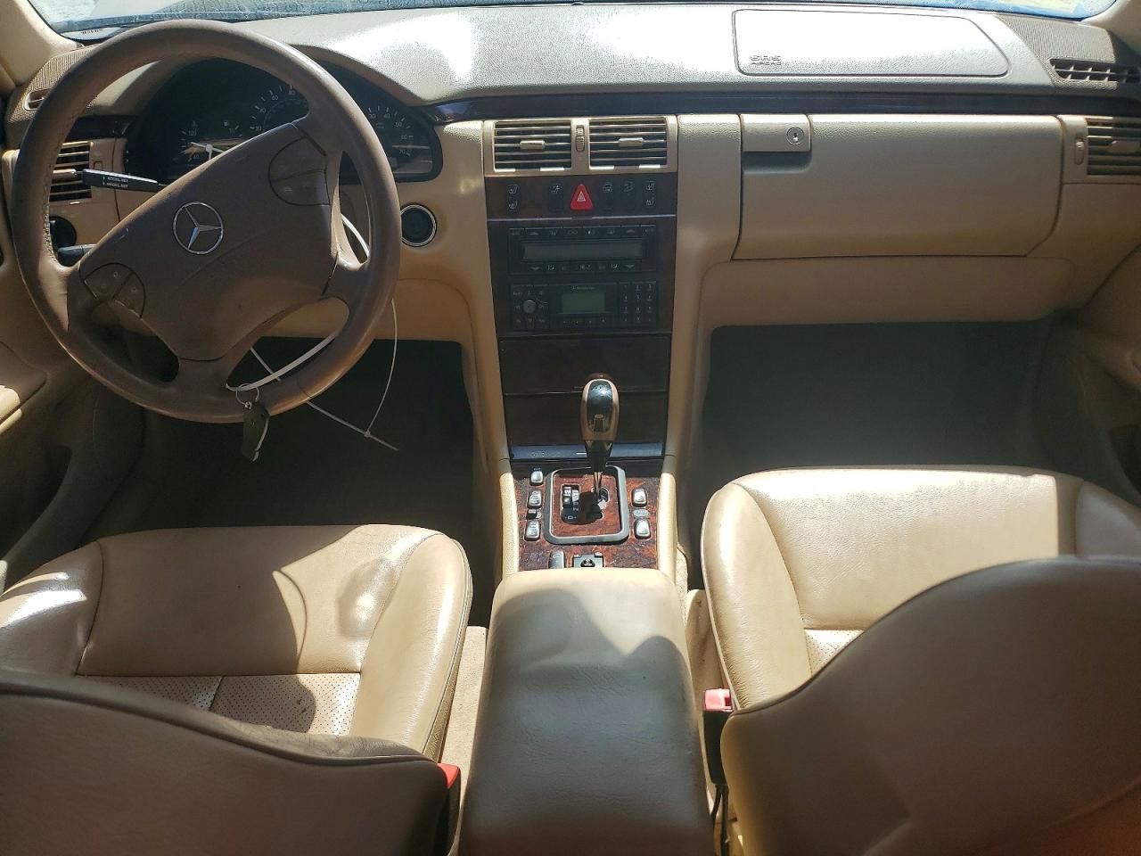Mercedes-Benz E-Class 320 4matic