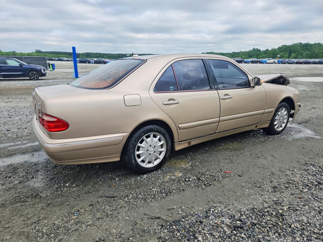 Mercedes-Benz E-Class 320 4matic