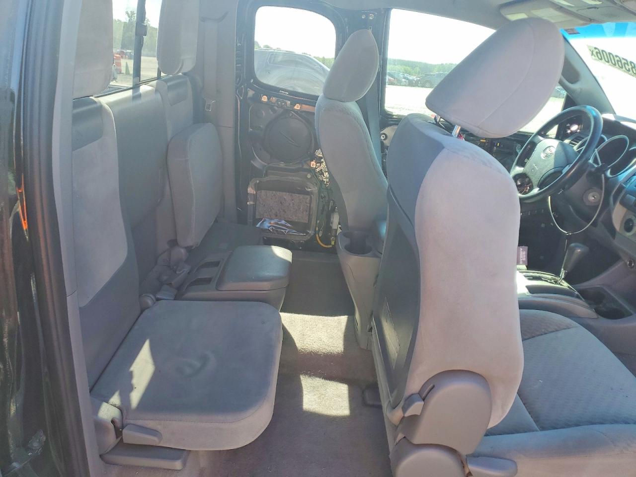 Toyota Tacoma Prerunner Access Cab