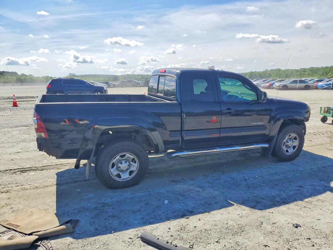 Toyota Tacoma Prerunner Access Cab