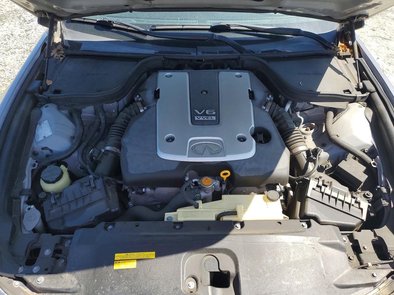 INFINITI G37 Base