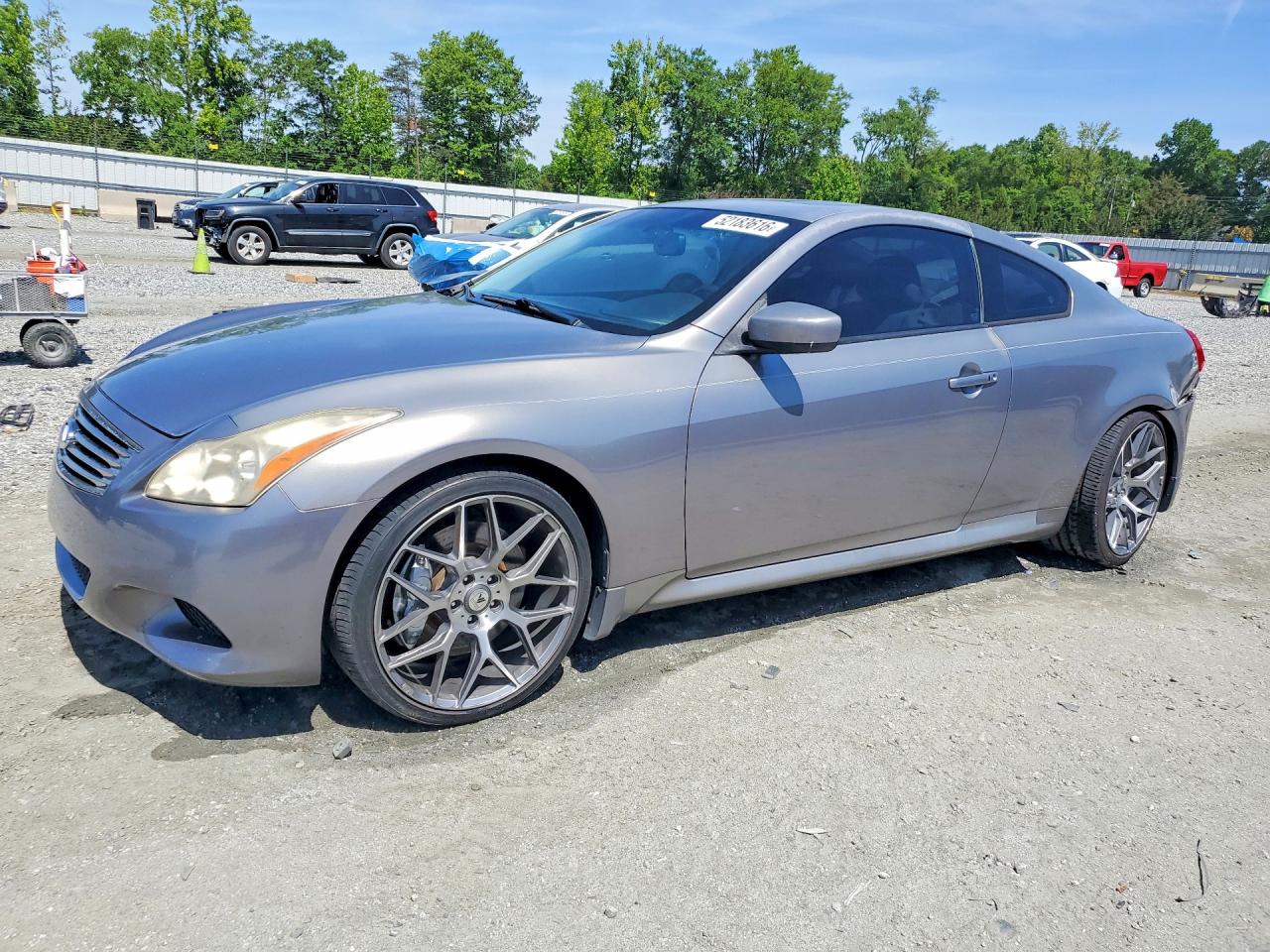 Salvage INFINITI G37 Image
