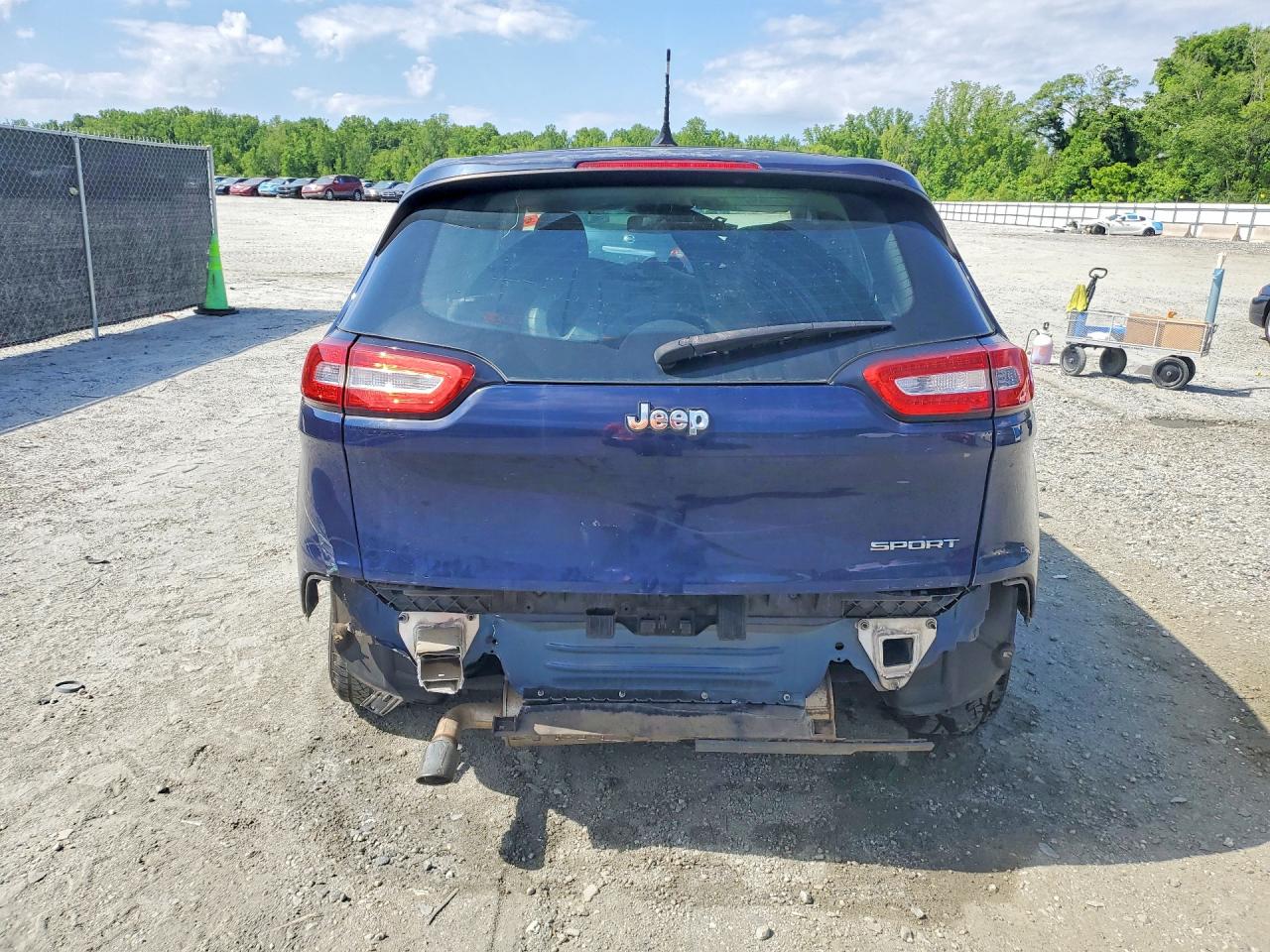 Jeep Cherokee Sport