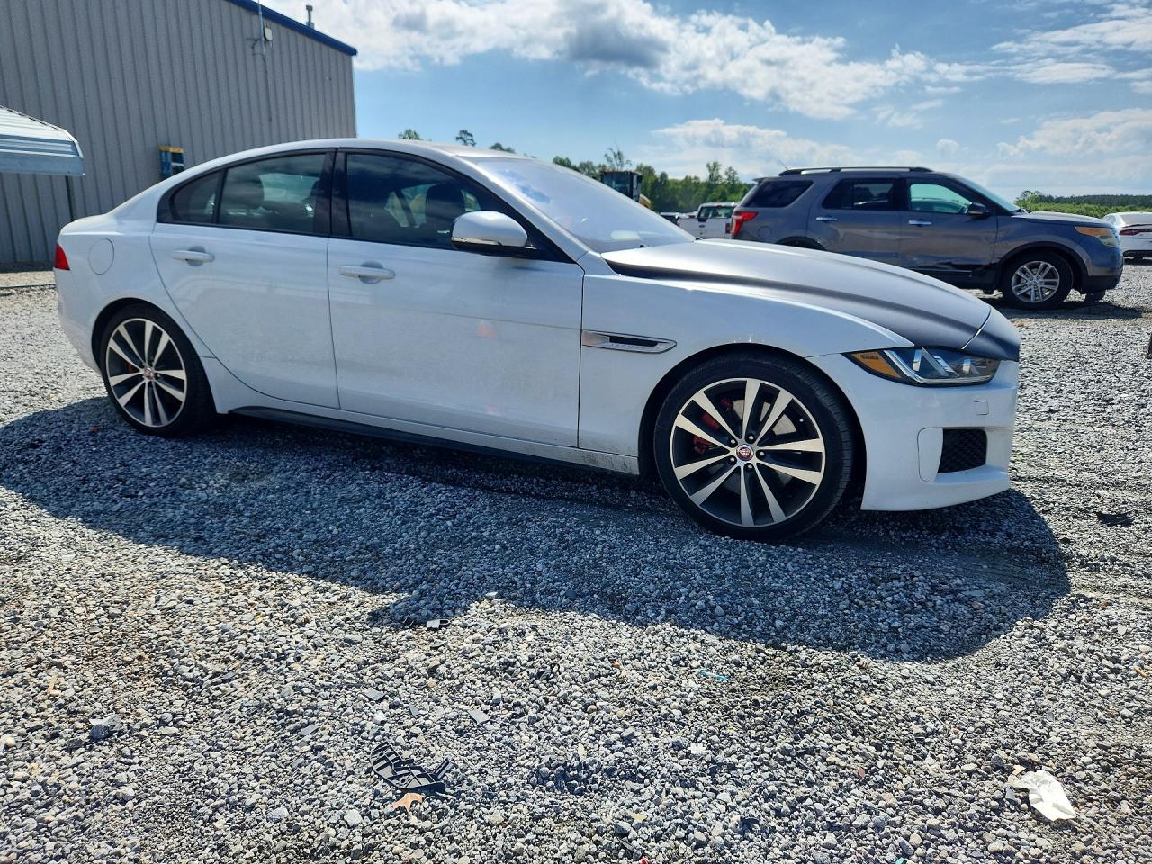Jaguar XE S