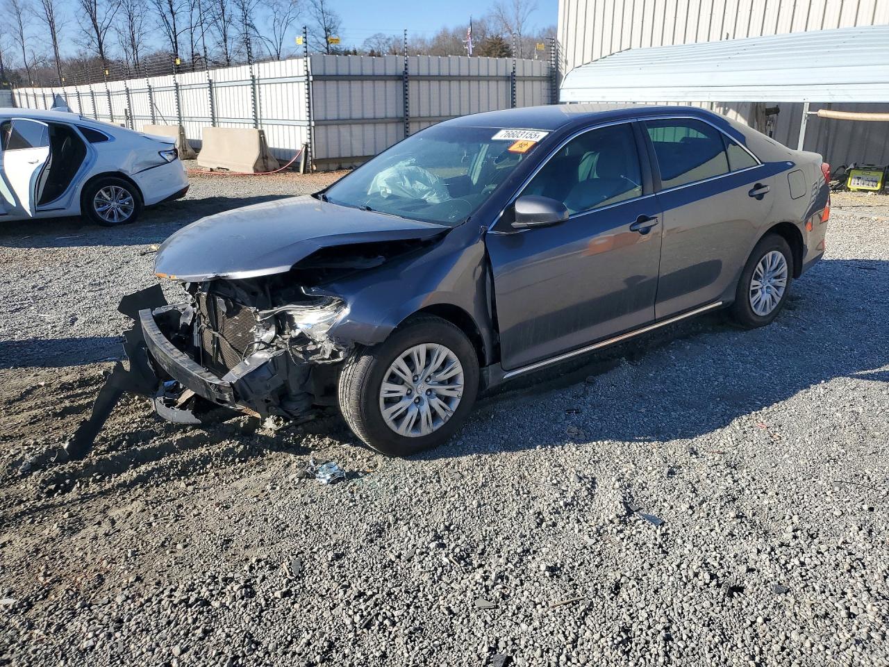 Salvage Toyota Camry Image