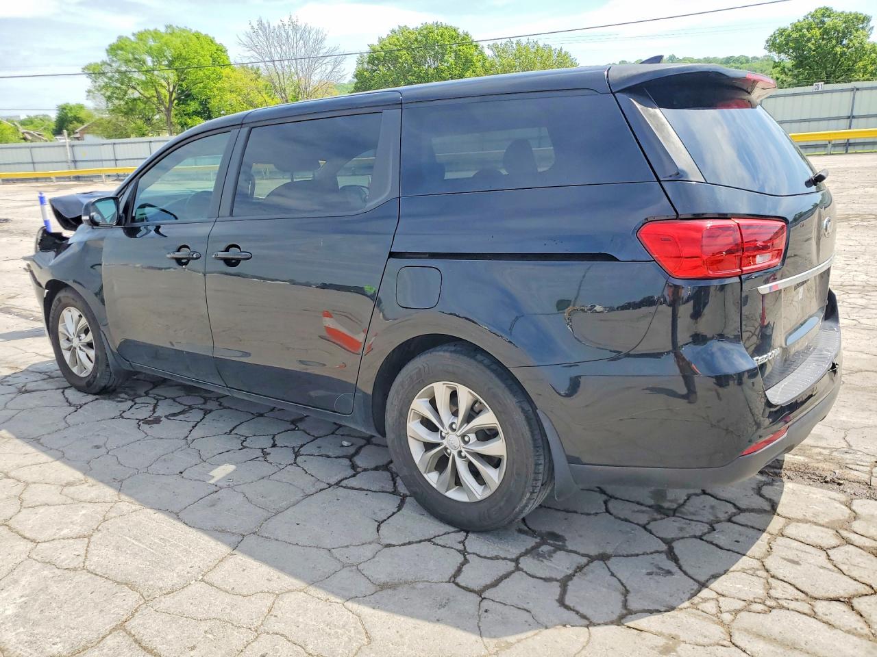 Kia Sedona Lx