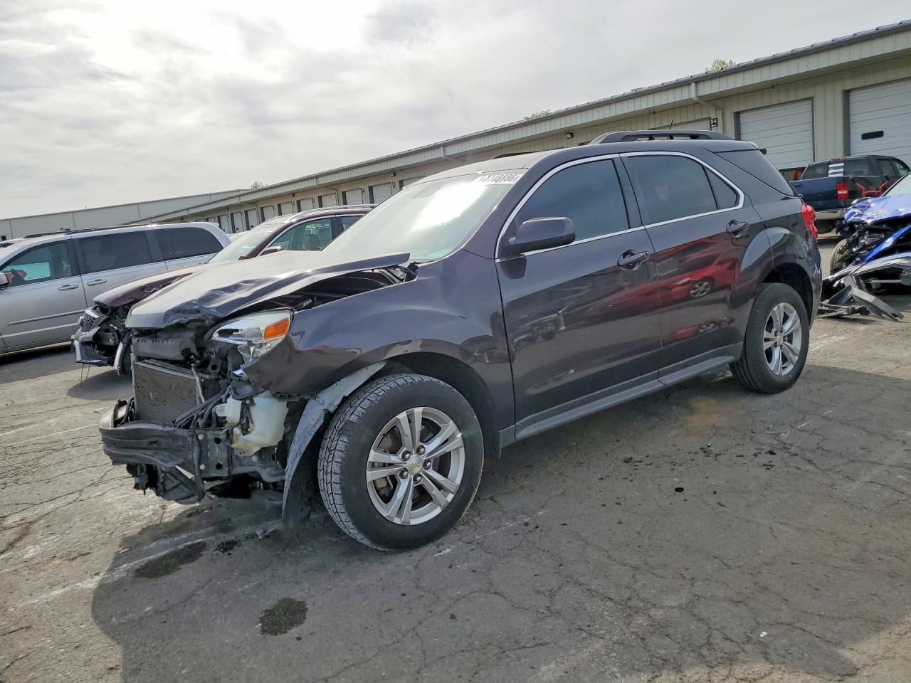 Salvage Chevrolet Equinox Image