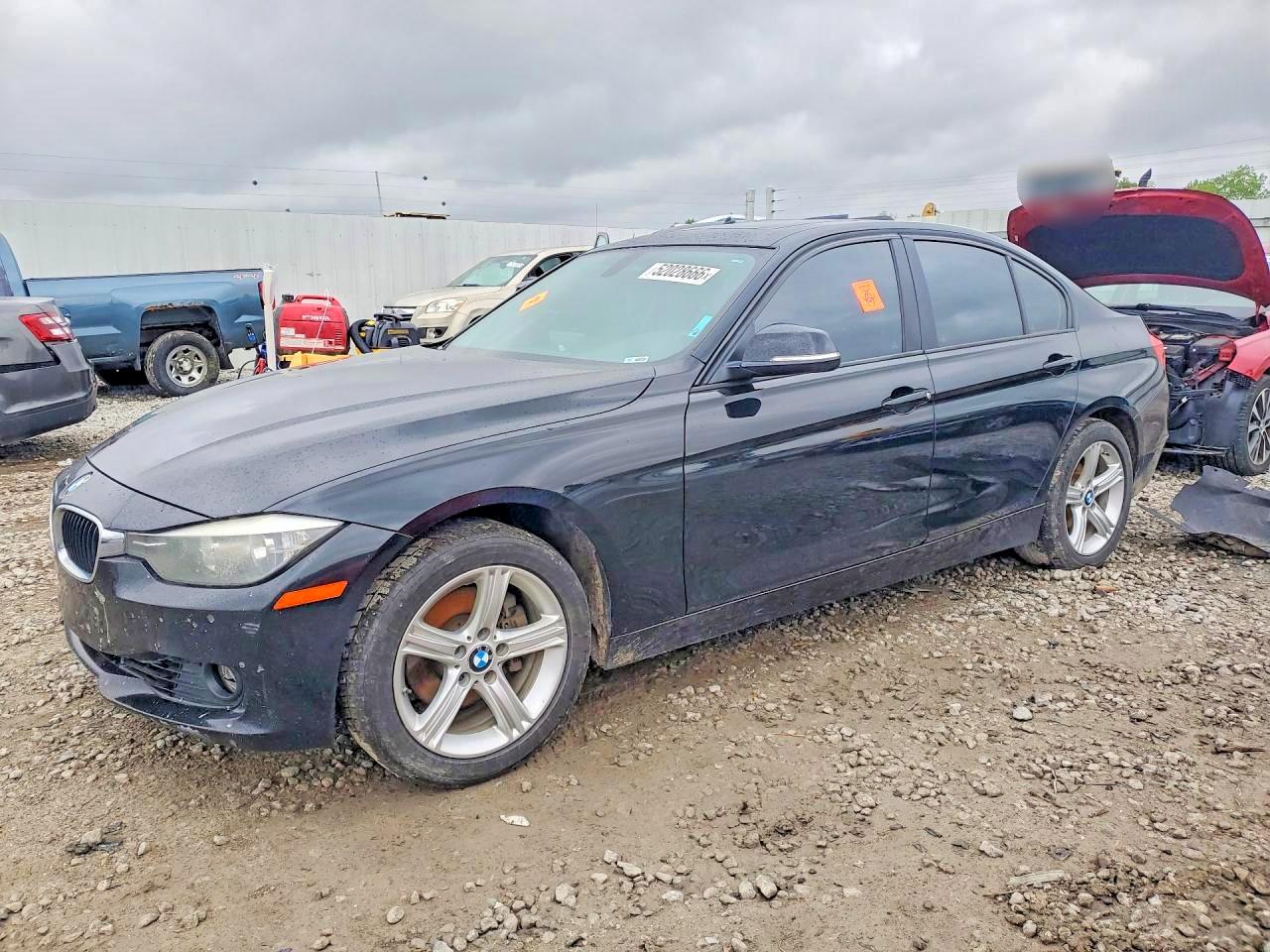 Salvage BMW 3 Series Image