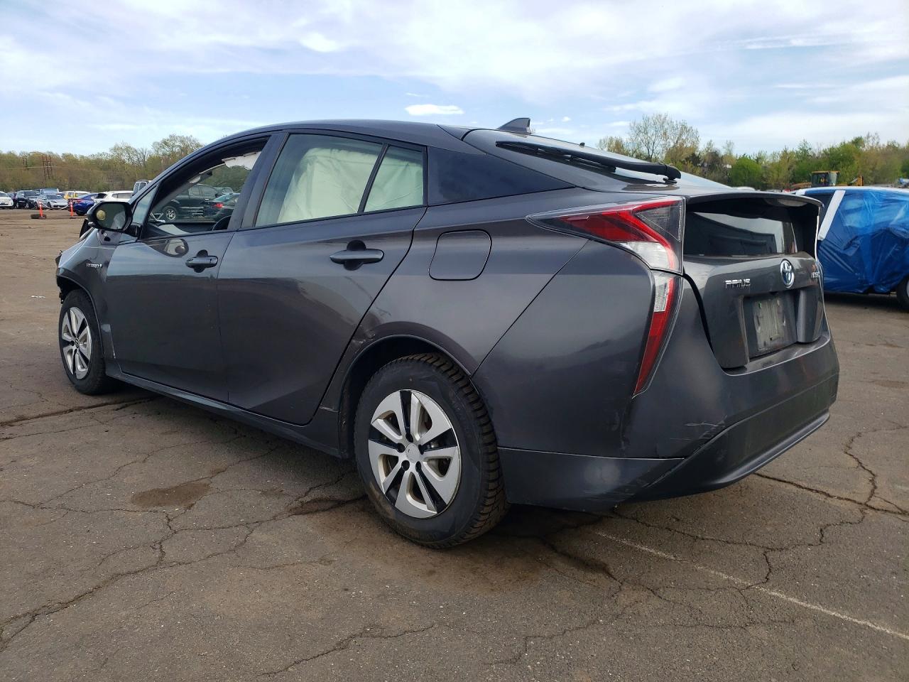 Toyota Prius Three
