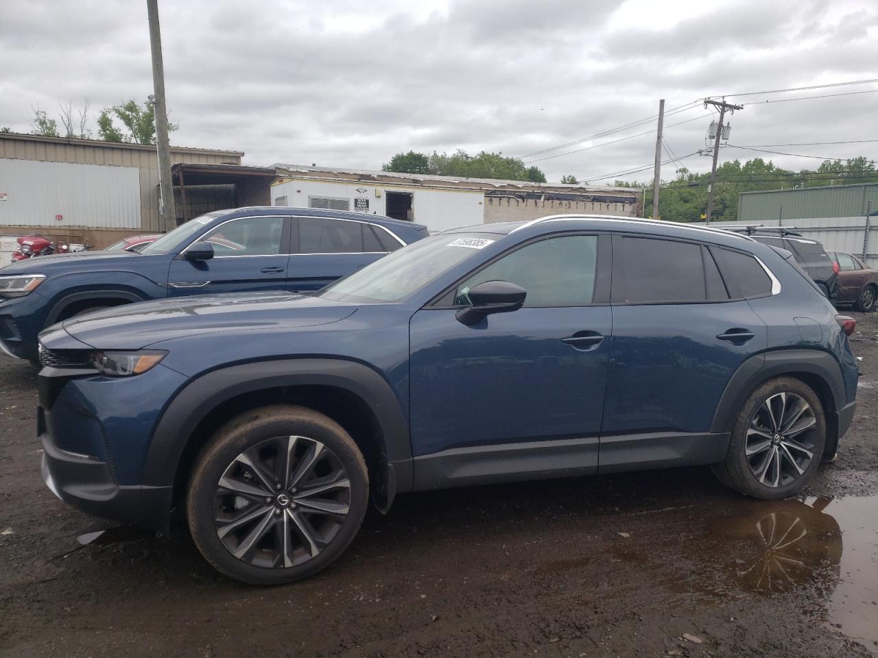 Salvage Mazda Cx Image