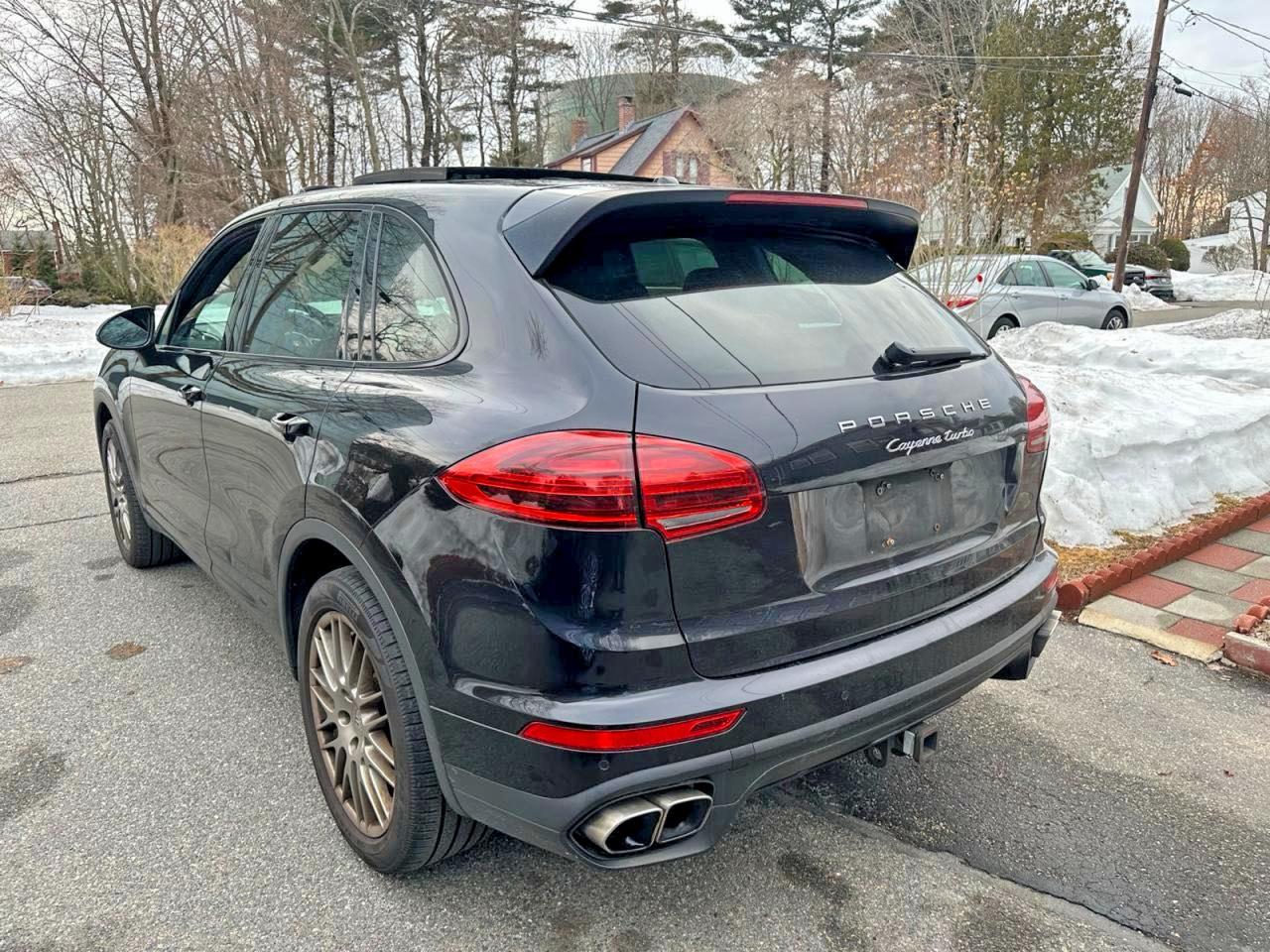 Porsche Cayenne Turbo