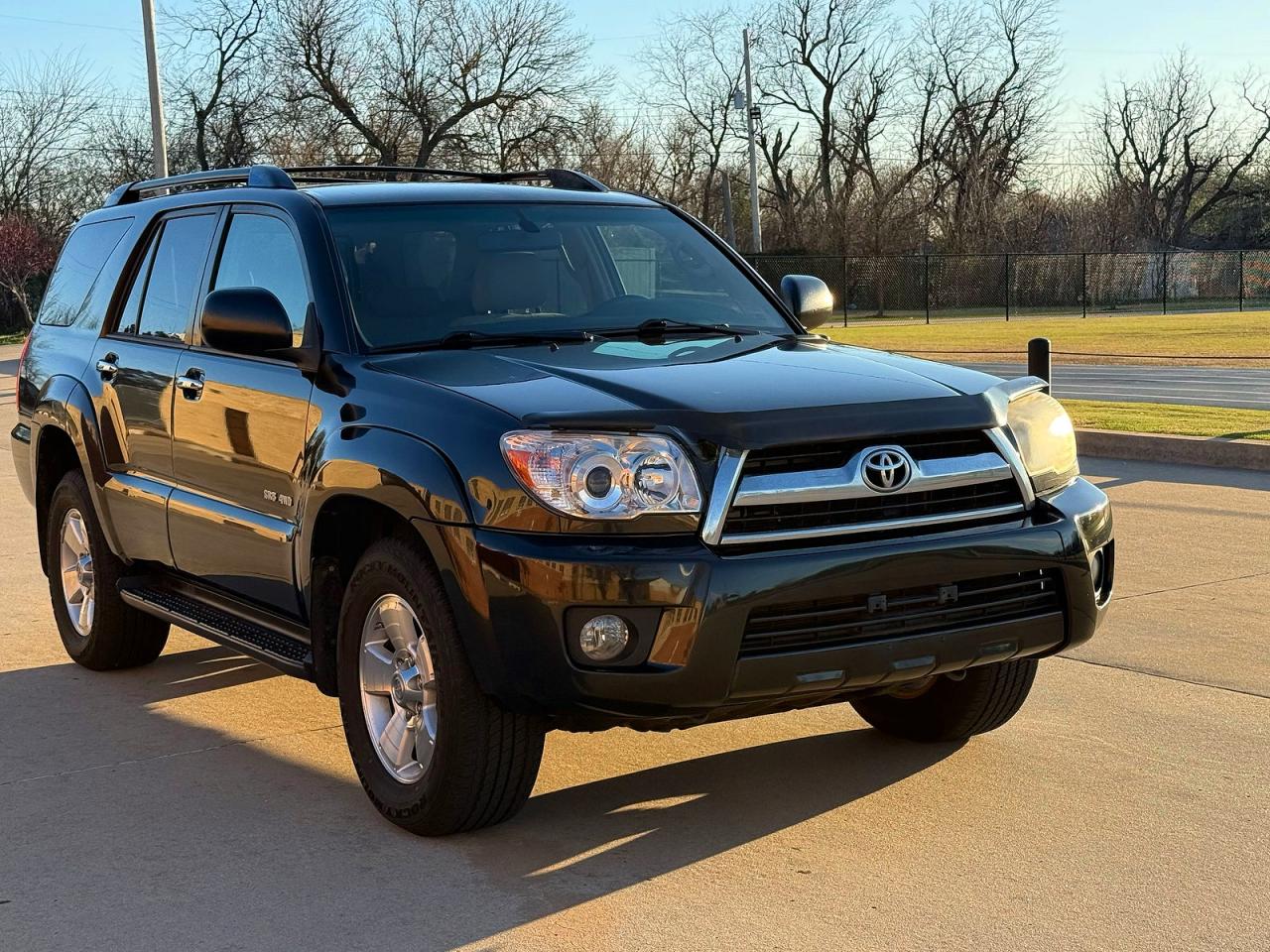 Salvage Toyota 4Runner Image