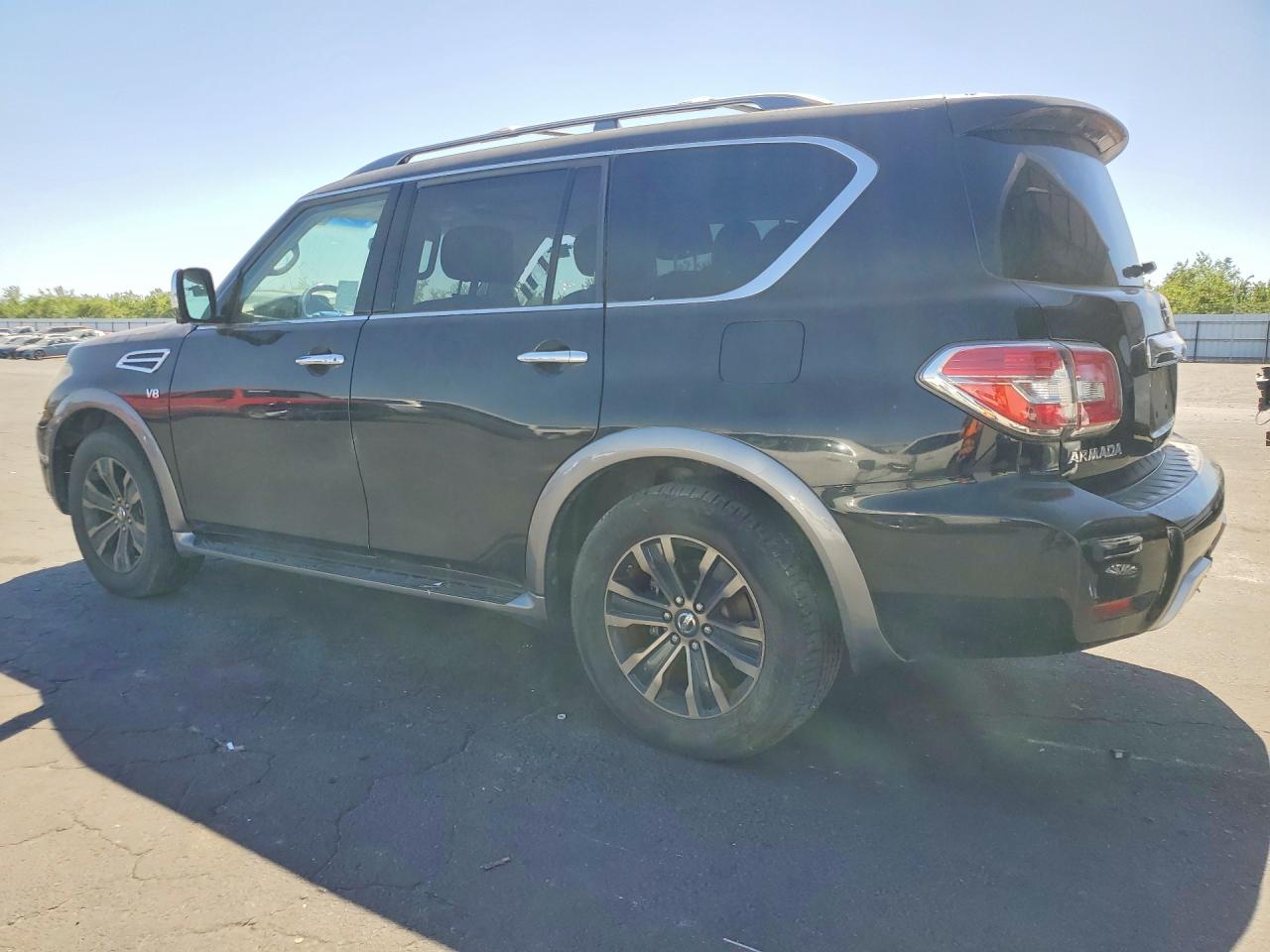 Nissan Armada Platinum