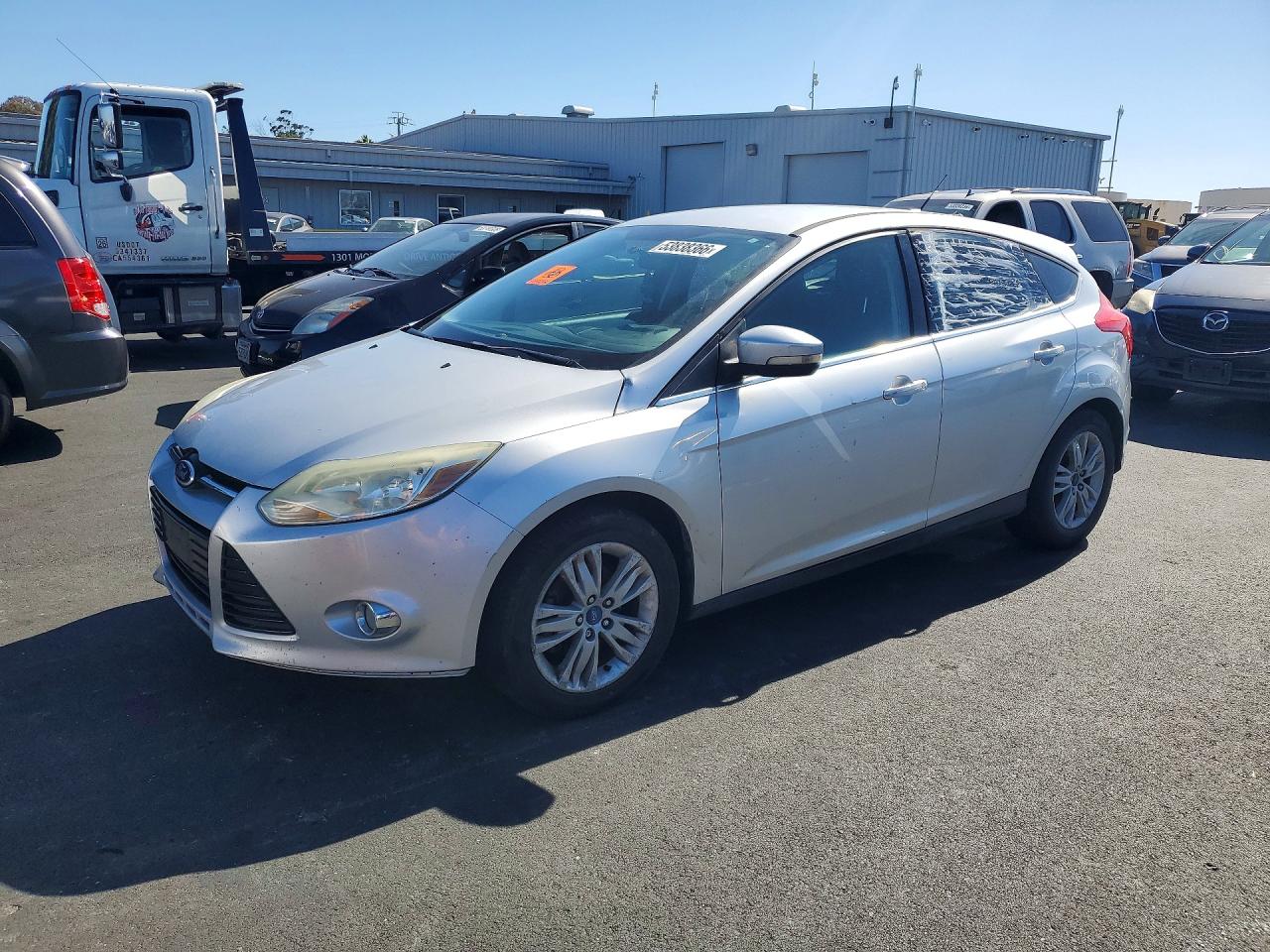 Salvage Ford Focus Image
