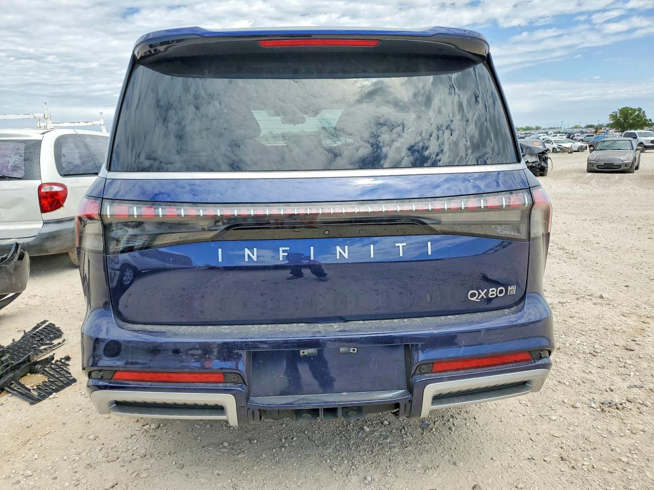 INFINITI Qx Sensory