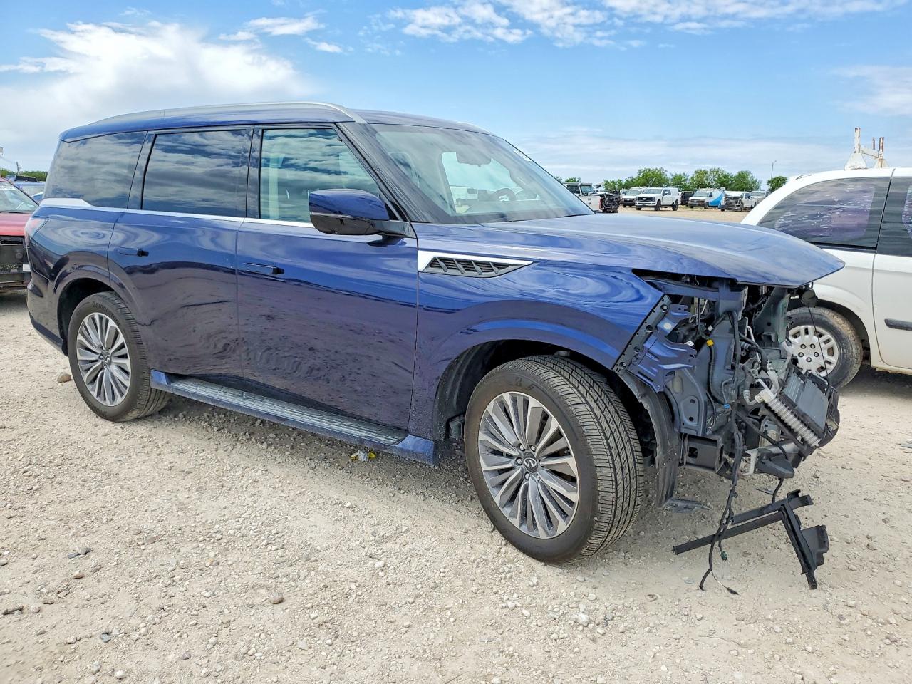 INFINITI Qx Sensory