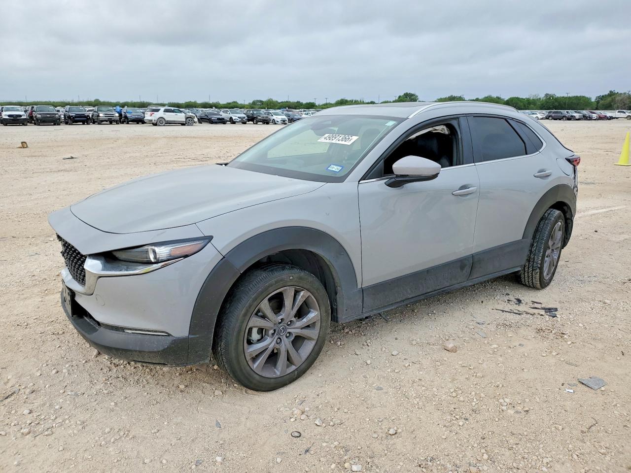 Salvage Mazda Cx Image