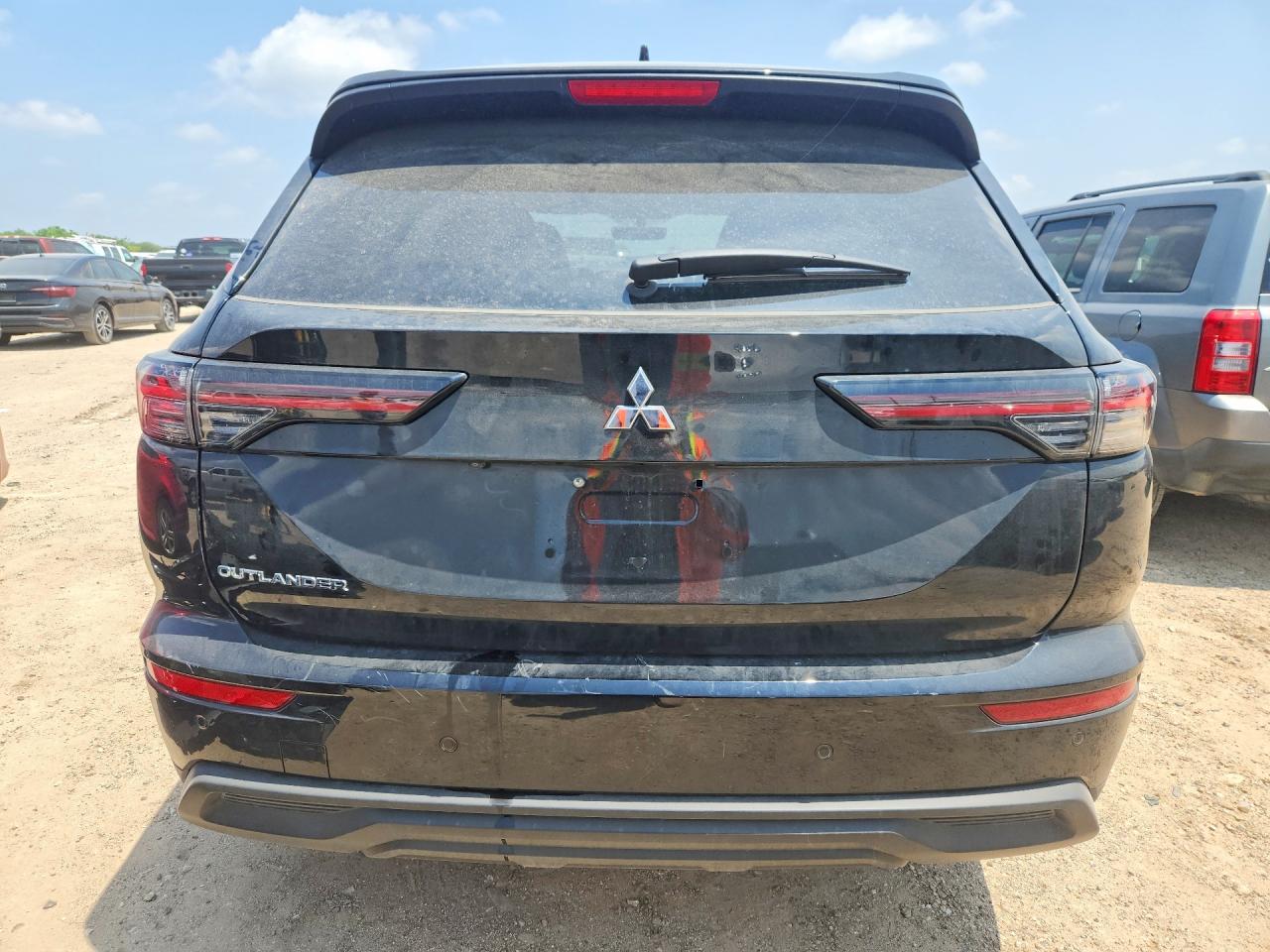 Mitsubishi Outlander Es