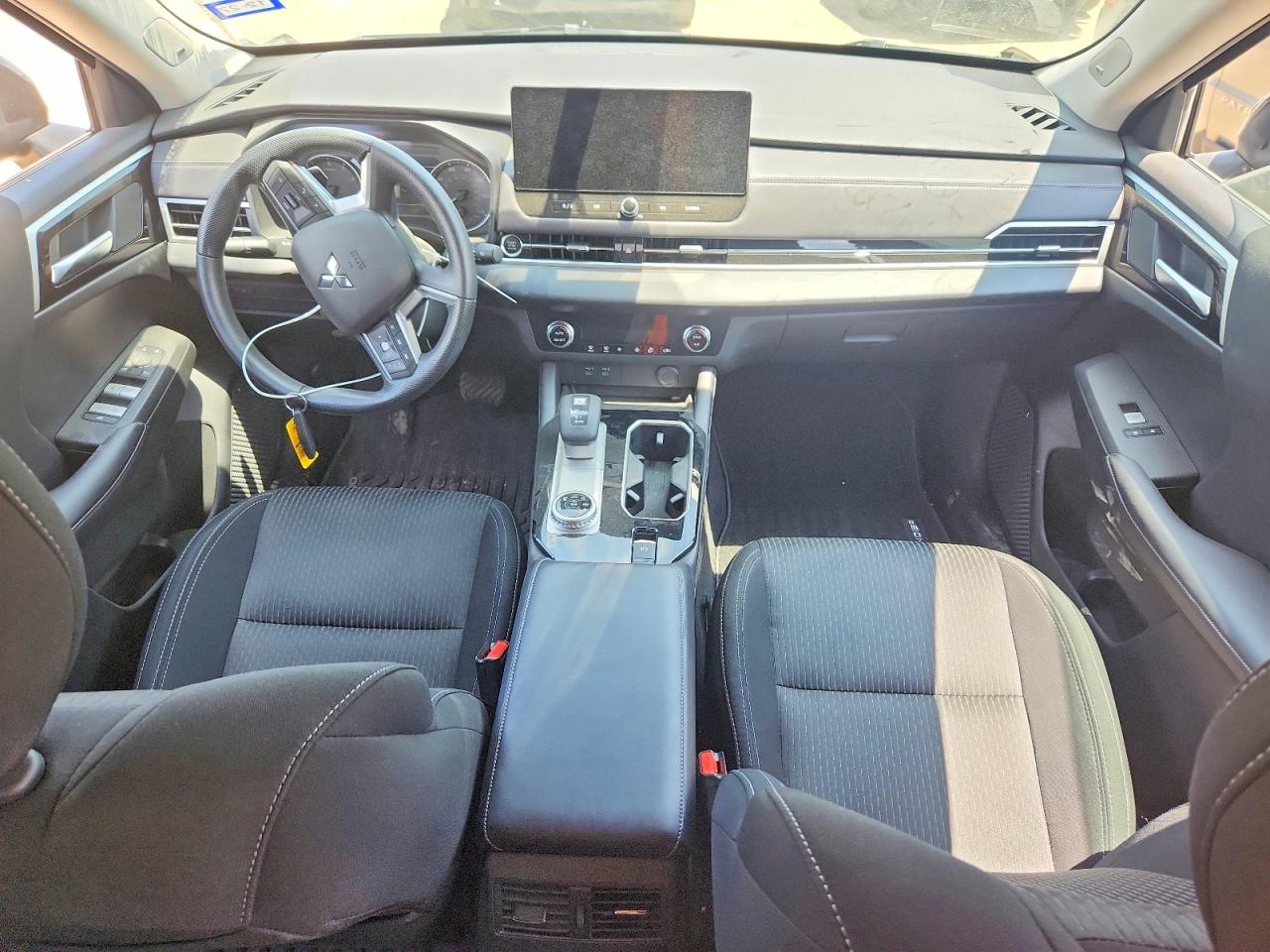 Mitsubishi Outlander Es