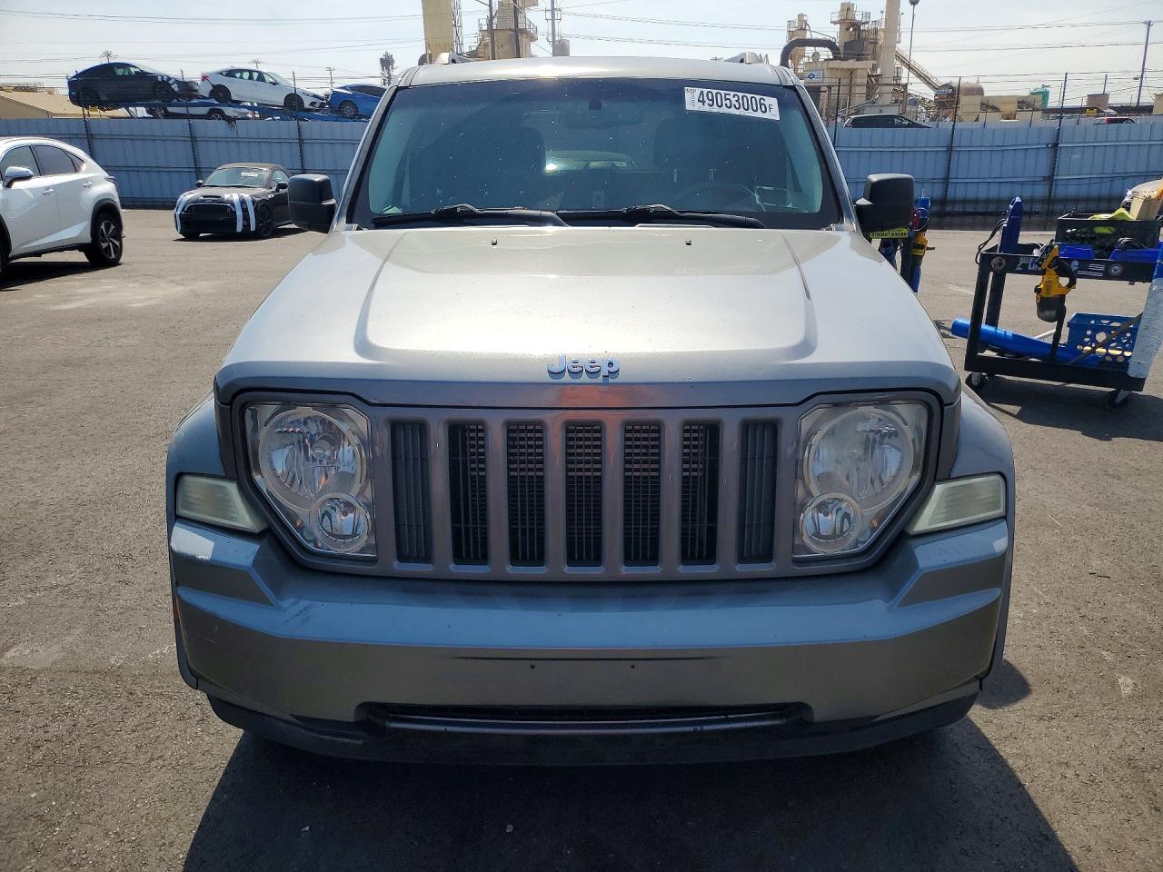 Jeep Liberty Sport