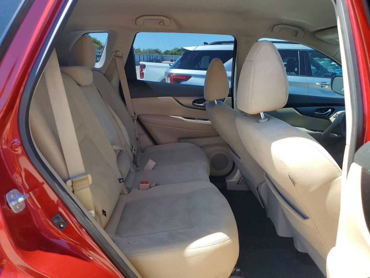 Nissan Rogue S