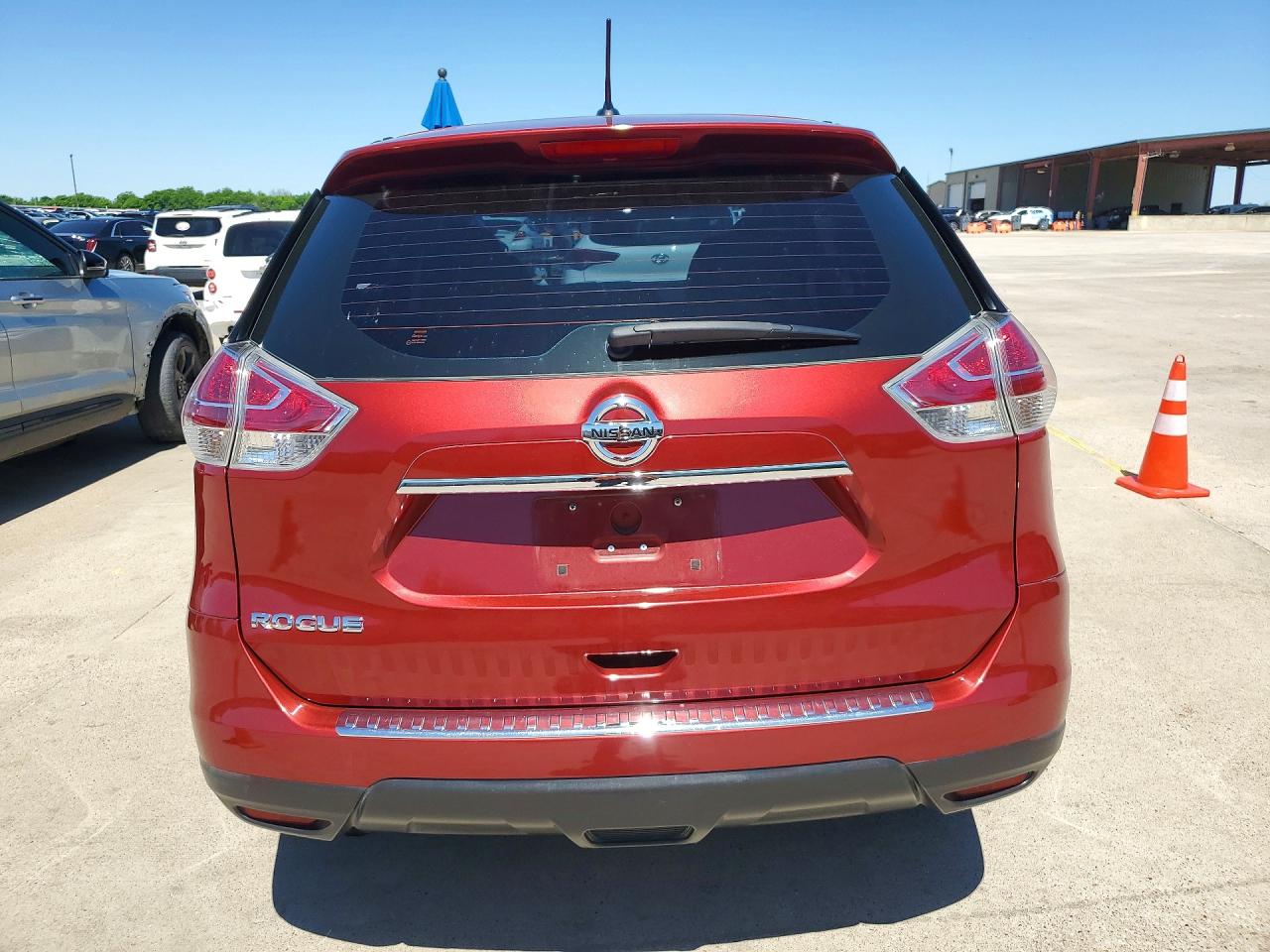 Nissan Rogue S
