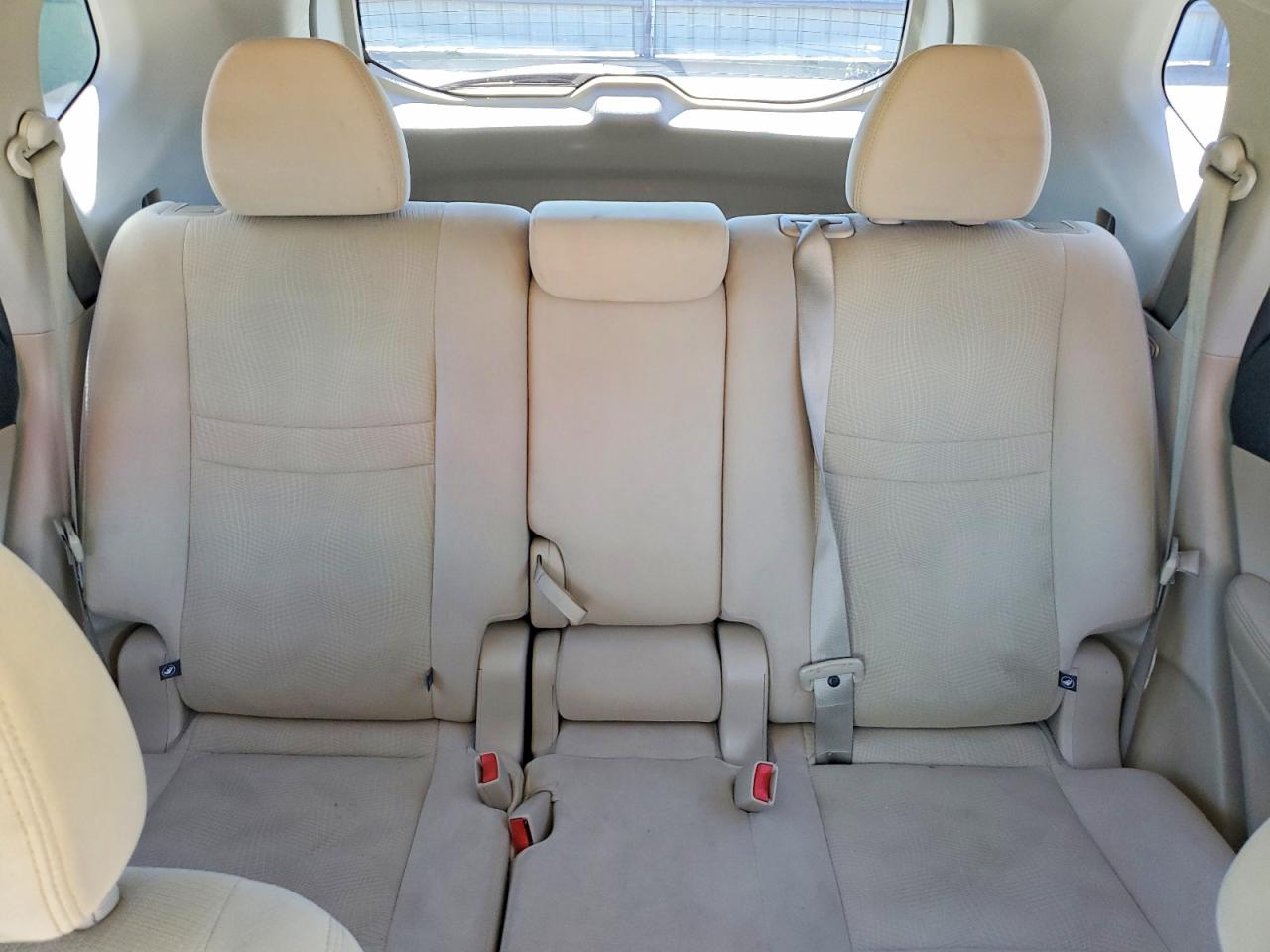Nissan Rogue S