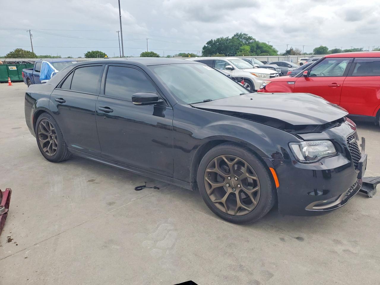 Chrysler 300 S