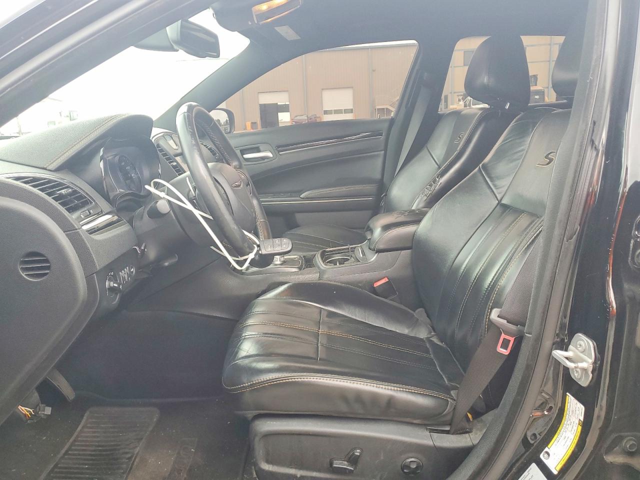Chrysler 300 S