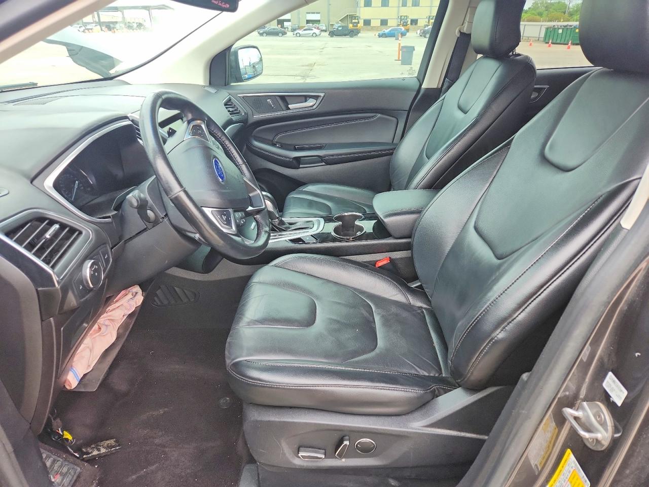 Ford Edge Titanium