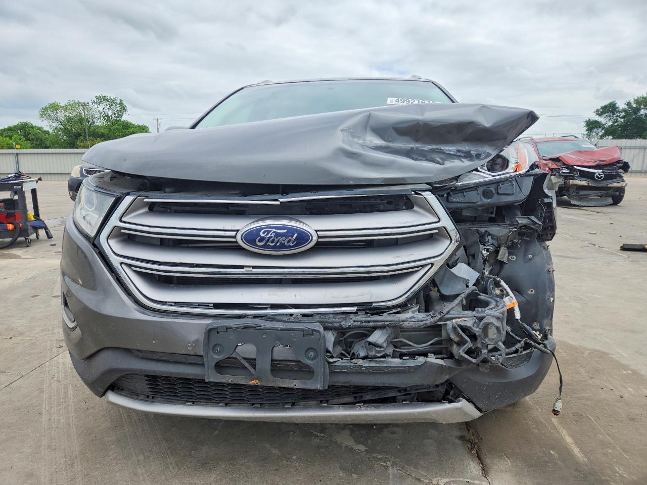 Ford Edge Titanium