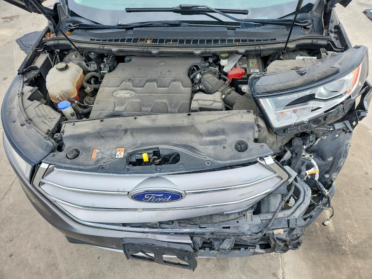 Ford Edge Titanium
