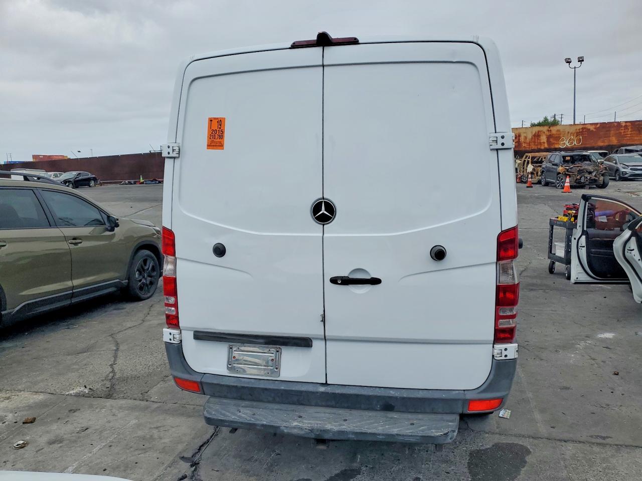 Mercedes-Benz Sprinter 2500