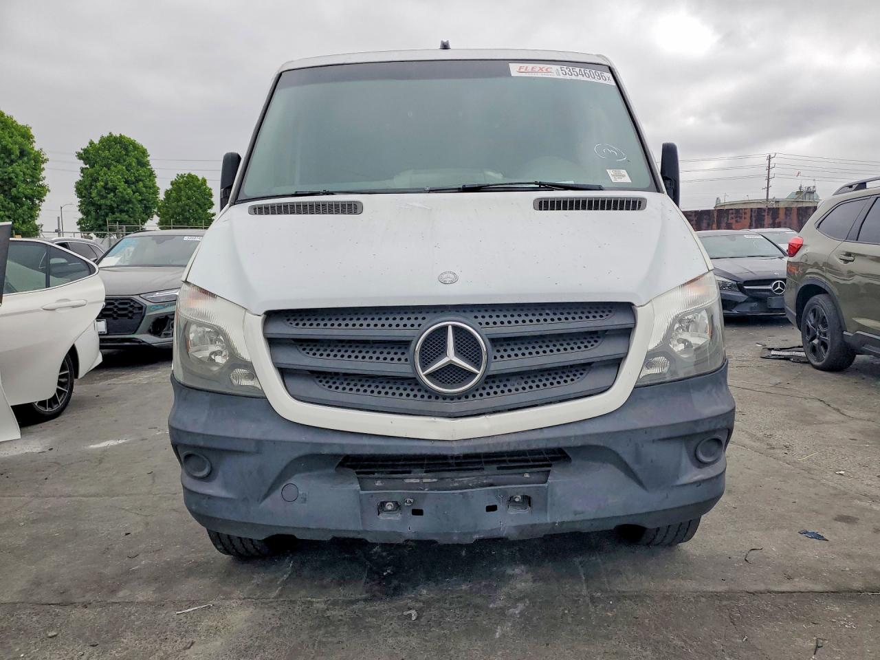 Mercedes-Benz Sprinter 2500