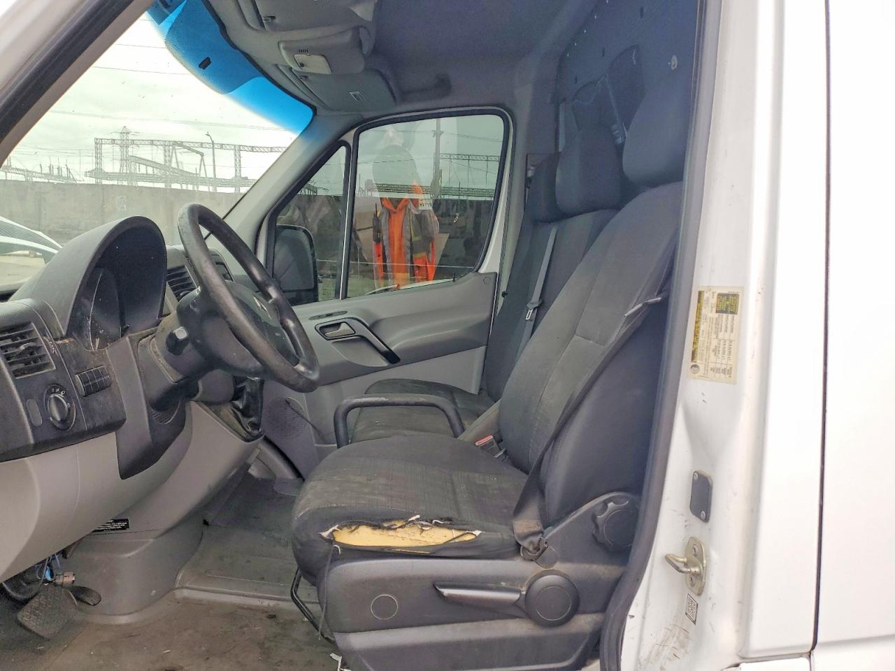 Mercedes-Benz Sprinter 2500