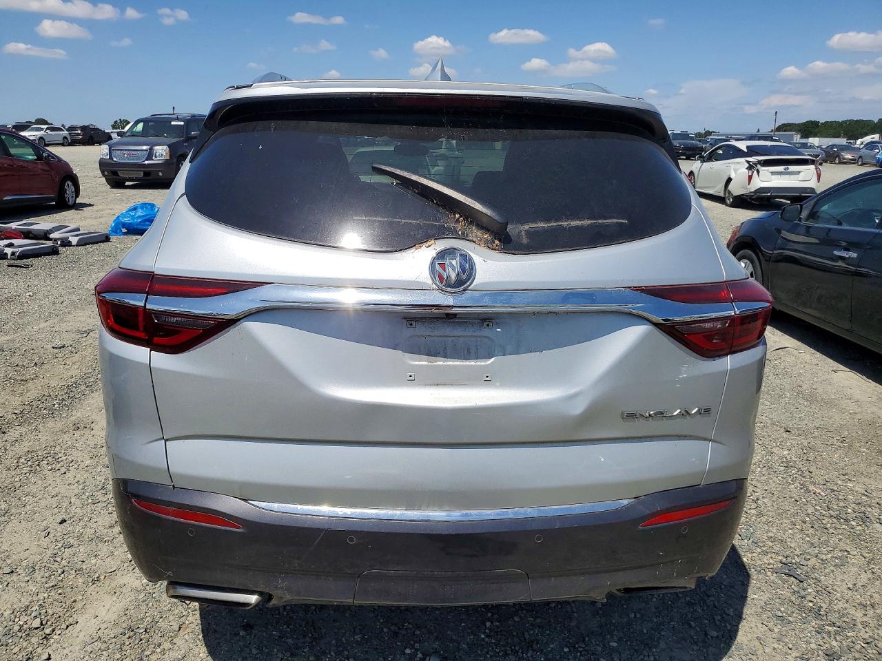 Buick Enclave Essence