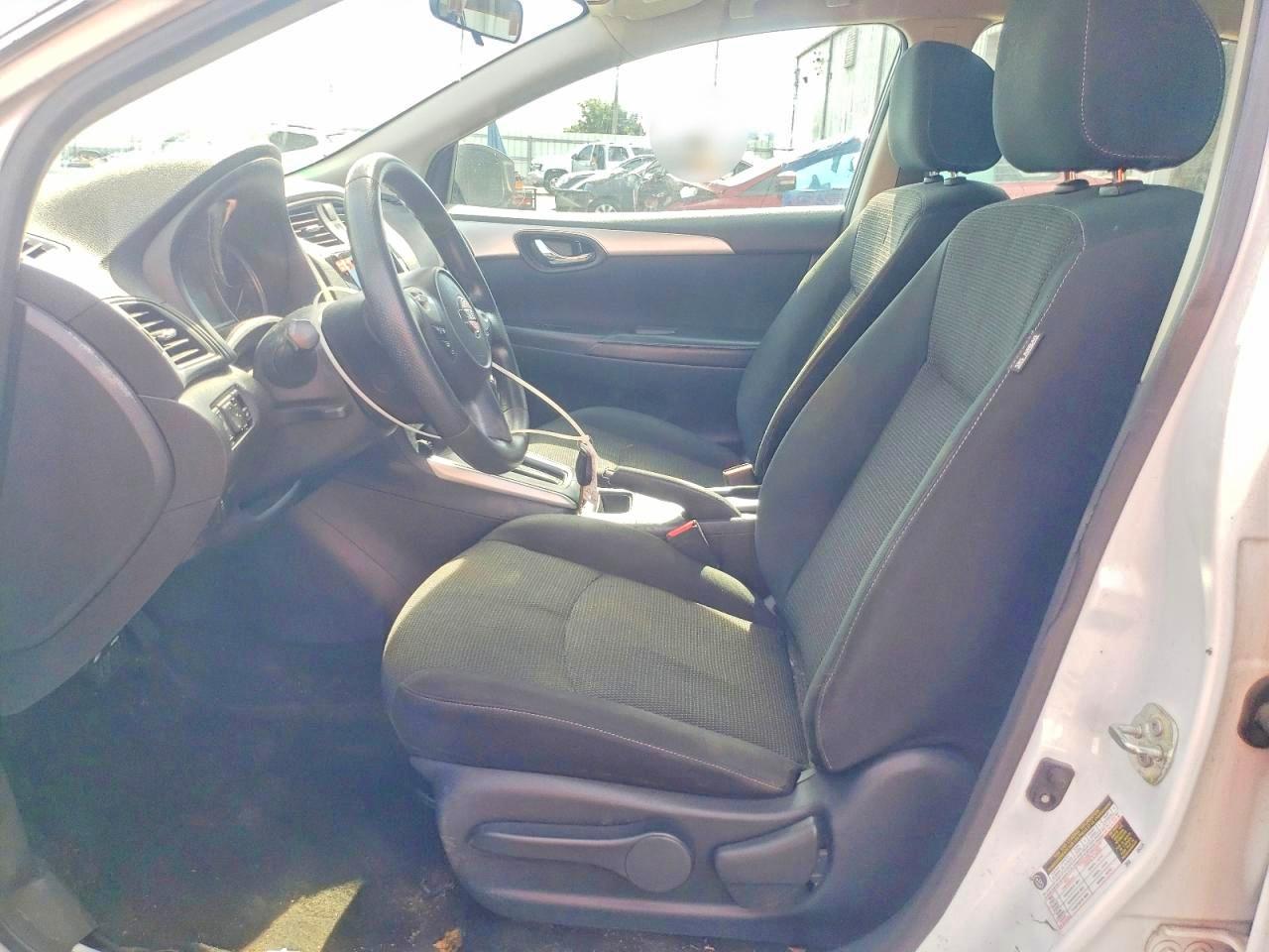 Nissan Sentra S