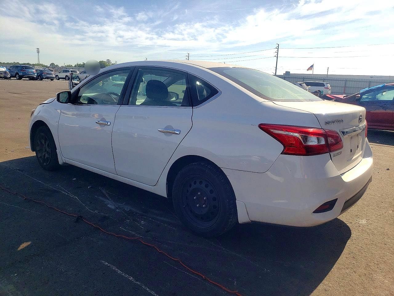 Nissan Sentra S