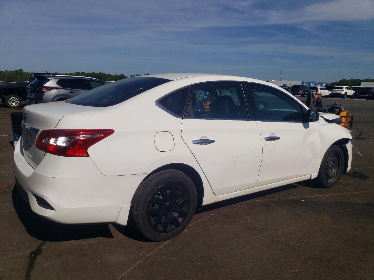 Nissan Sentra S