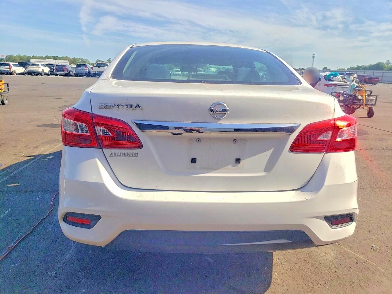 Nissan Sentra S