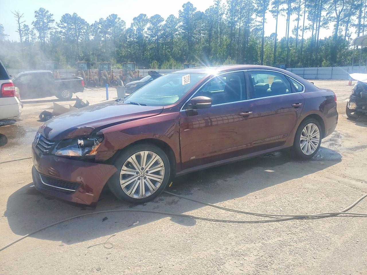 Salvage Volkswagen Passat Image