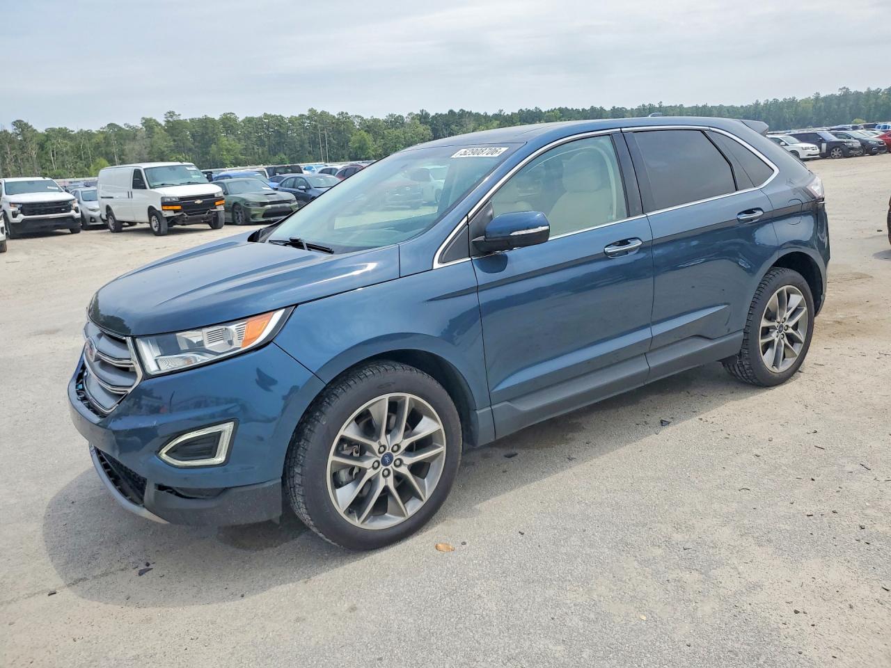 Salvage Ford Edge Image