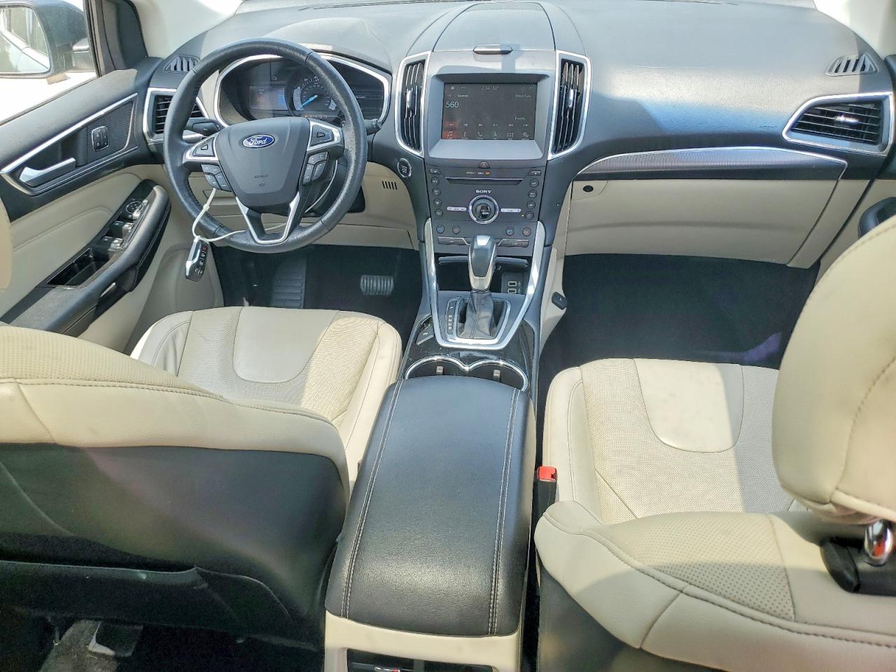 Ford Edge Titanium