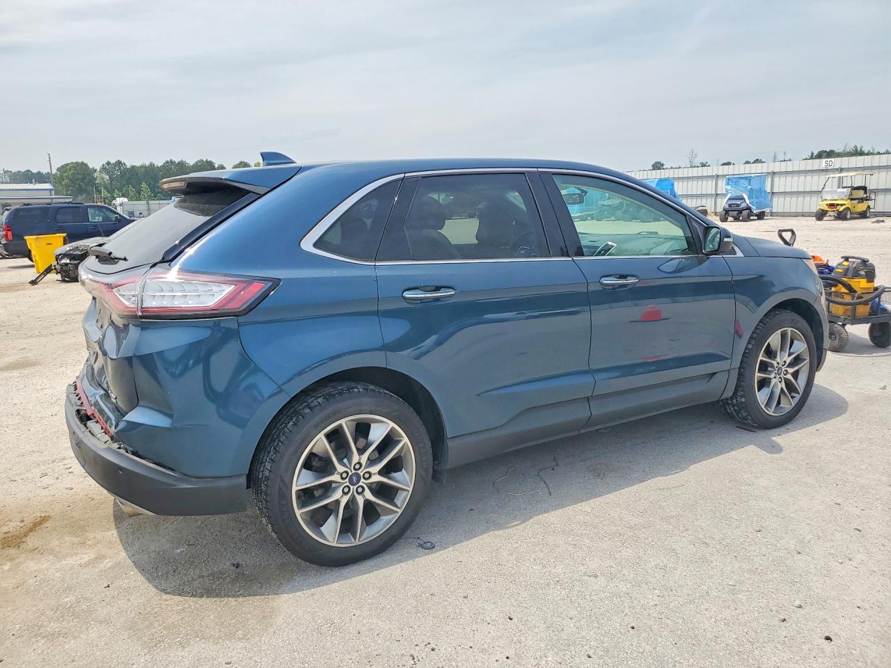 Ford Edge Titanium