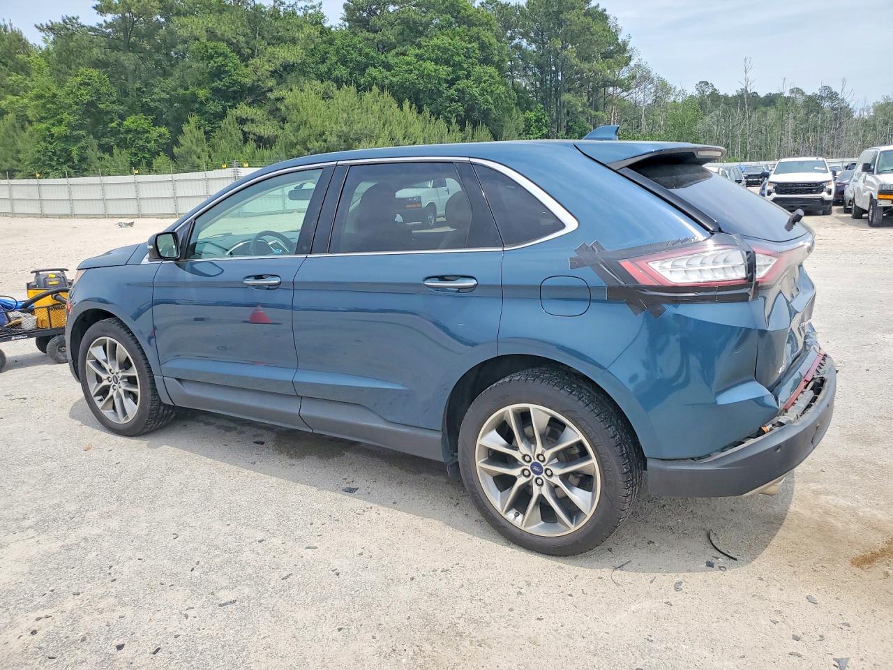 Ford Edge Titanium