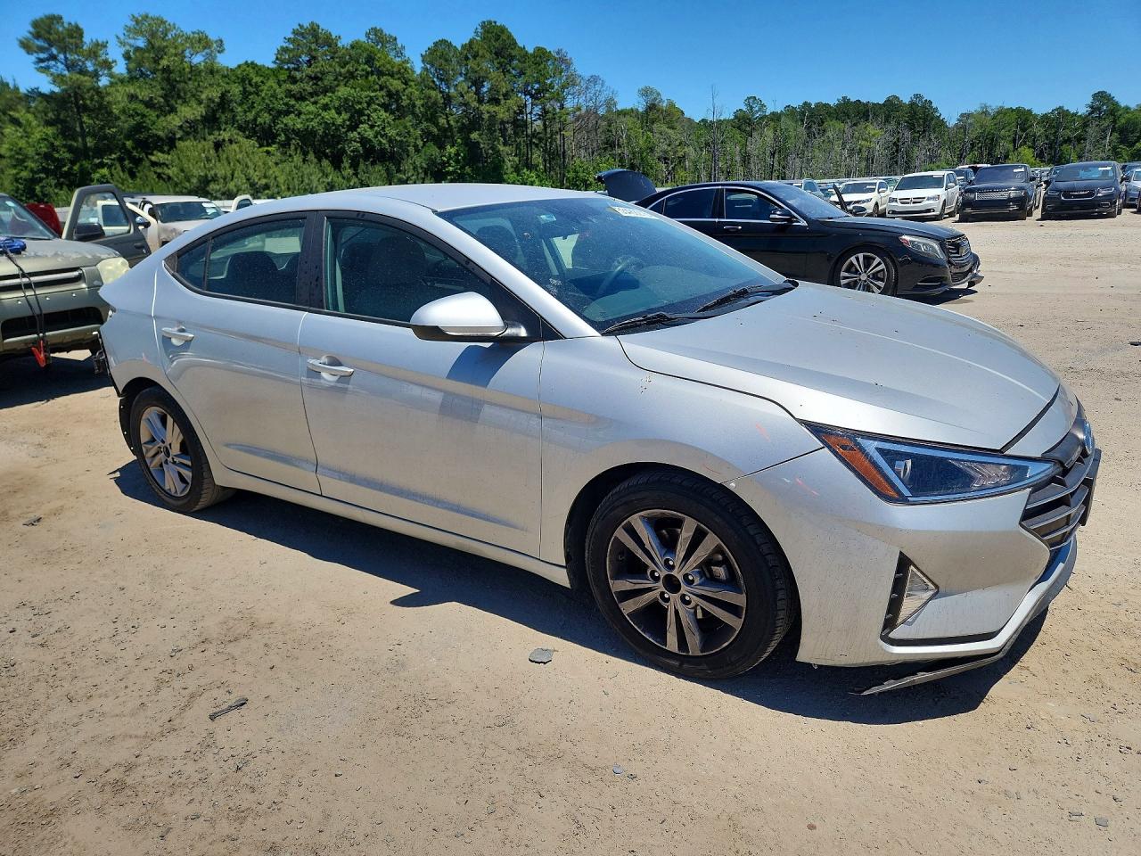 Hyundai ELANTRA Sel