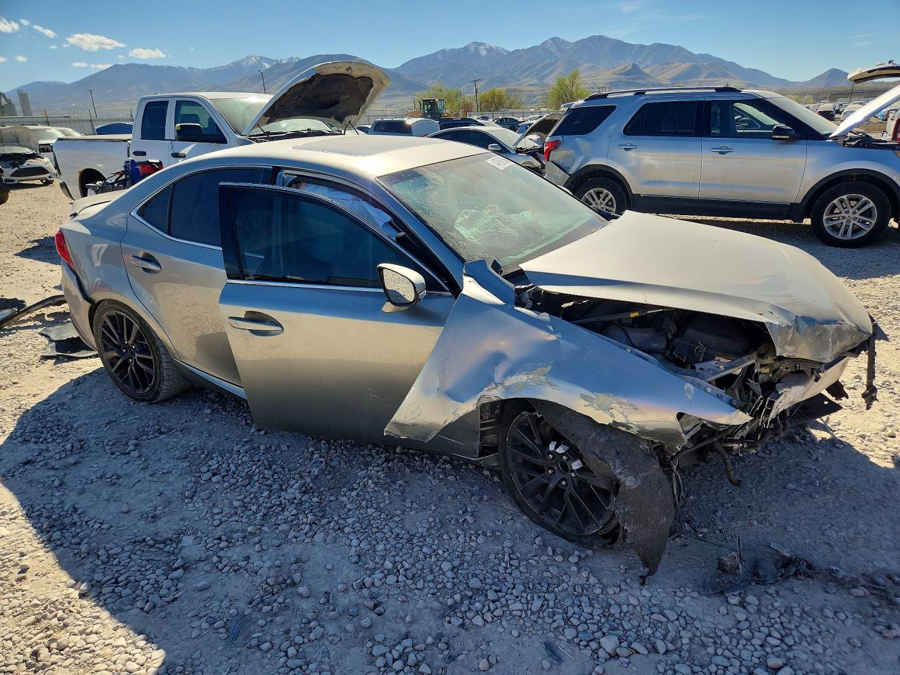 Lexus Is Base